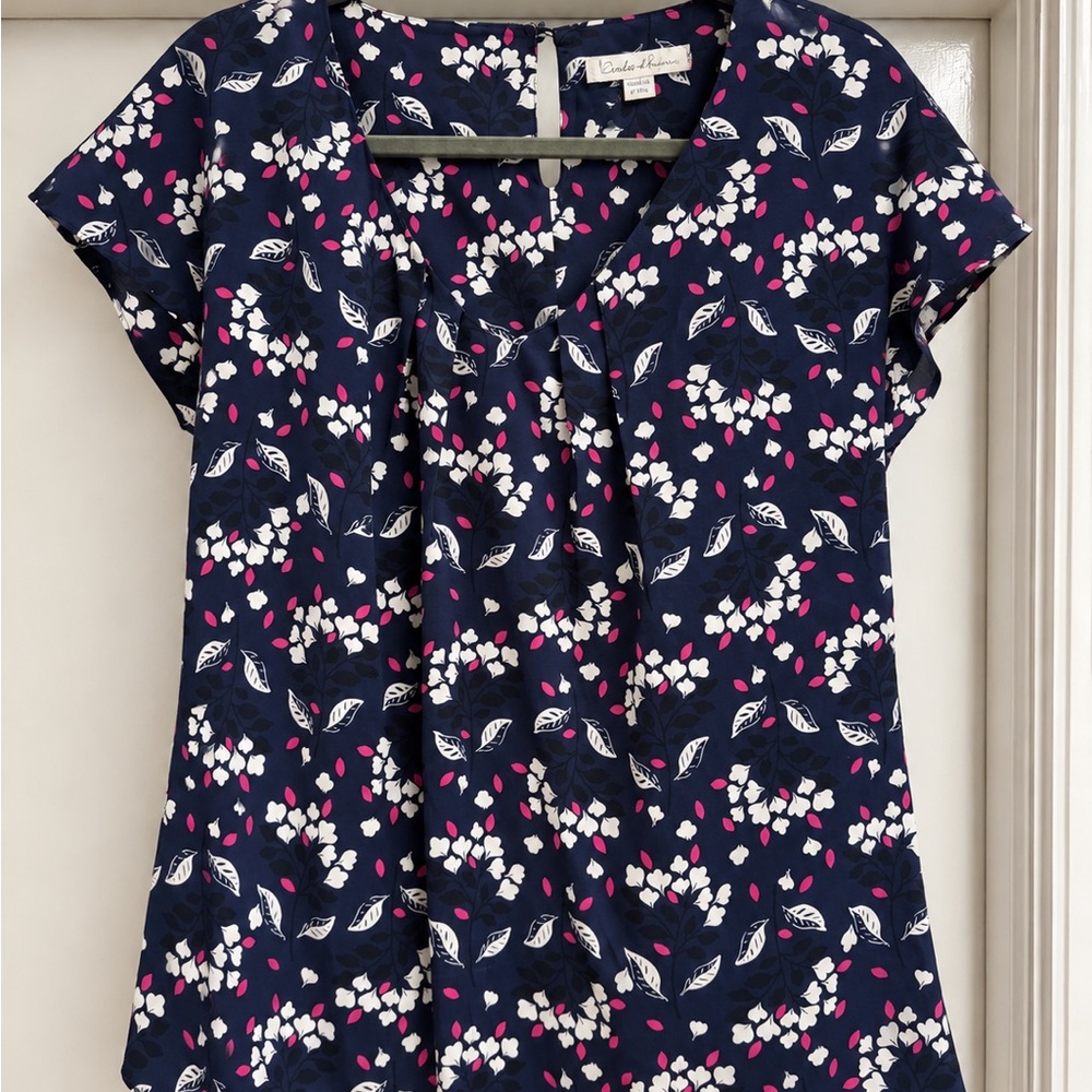 Boden Navy Floral Short Sleeve Top - Navy with White & Pink
